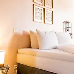 Bed & Breakfast Chambres D'hotes Le Clos De Landrais